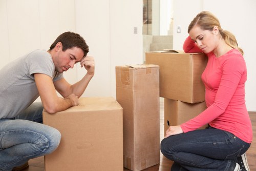 Chelsea moving truck for home and flat relocations